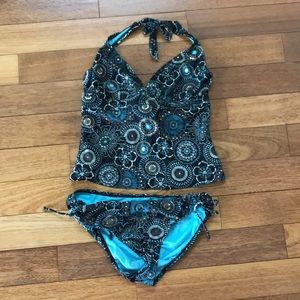 Athleta L tankini